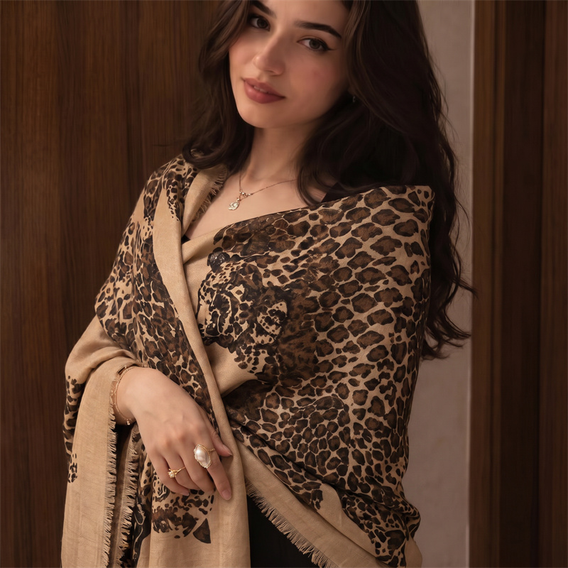 Vintage Leopar Desenli Tesettü - Vintage Fashion Prints incelemesi ve fiyatı